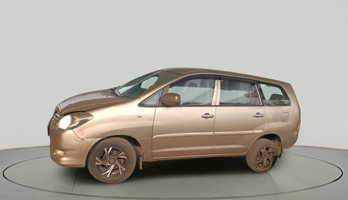 2011 Toyota Innova 2.5 G4 8 STR, Diesel, Manual, 1,57,827 km, exterior