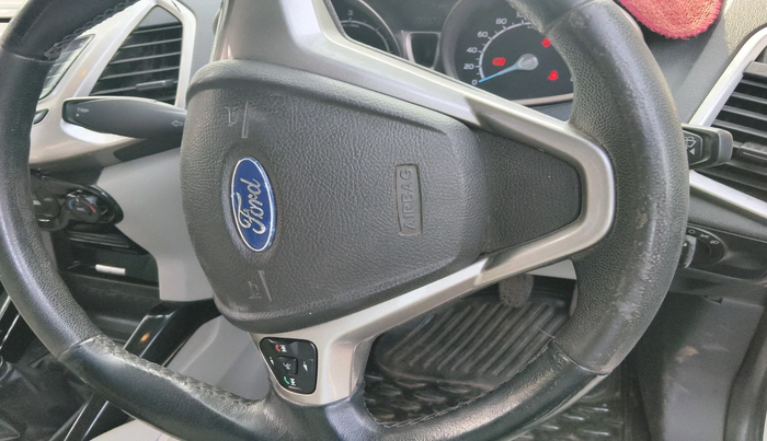 2013 Ford Ecosport TITANIUM 1.5L DIESEL, Diesel, Manual, 1,05,022 km, interior