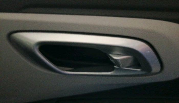 2024 Hyundai GRAND I10 NIOS SPORTZ AMT 1.2 KAPPA VTVT, Petrol, Automatic, 3,863 km, interior