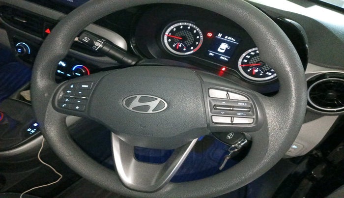 2024 Hyundai GRAND I10 NIOS SPORTZ AMT 1.2 KAPPA VTVT, Petrol, Automatic, 3,863 km, interior