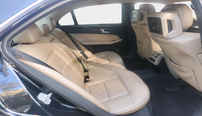2011 Mercedes Benz E Class E 350 AVANTGARDE PETROL, Petrol, Automatic, 78,784 km, interior