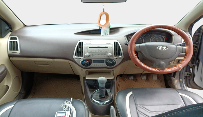 2011 Hyundai i20 MAGNA 1.2, Petrol, Manual, 79,941 km, interior
