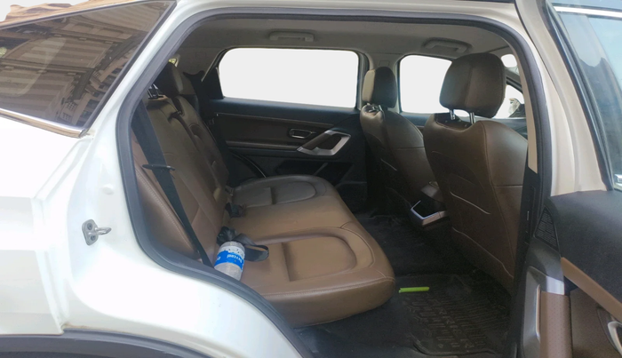 2020 Tata Harrier XZA 2.0L DUAL TONE, Diesel, Automatic, 96,500 km, interior