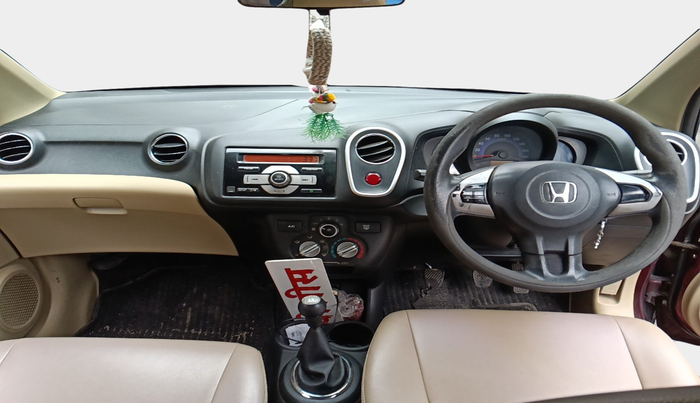 2014 Honda Mobilio 1.5L I-DTEC S, Diesel, Manual, 87,367 km, interior