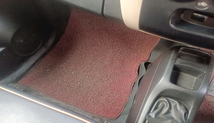 2018 Maruti Wagon R 1.0 LXI CNG (O), Petrol, Manual, 1,23,010 km, interior