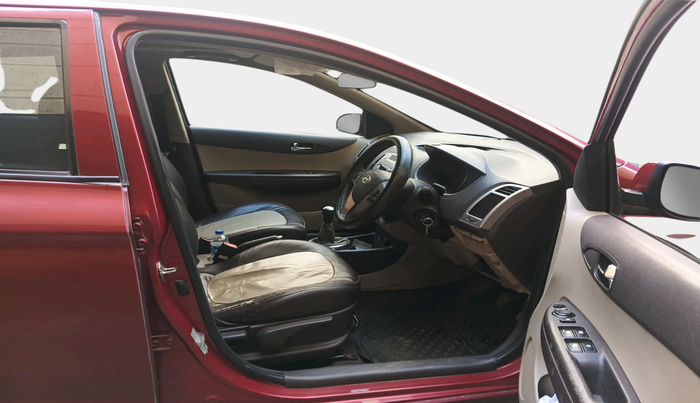 2011 Hyundai i20 ASTA (O) 1.2 WITH SUNROOF, Petrol, Manual, 93,889 km, interior