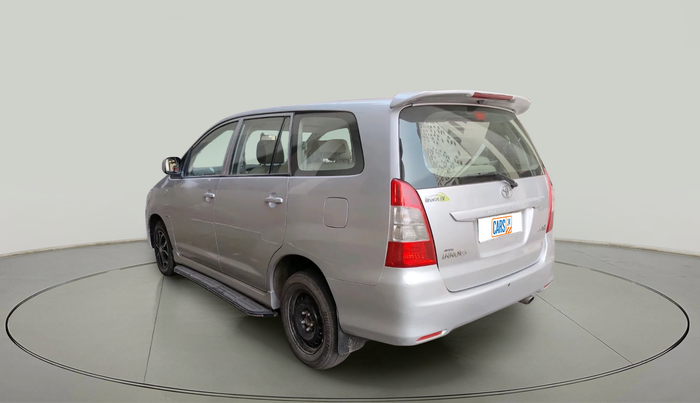 2012 Toyota Innova GX 2.5 8 STR, Diesel, Manual, 1,94,596 km, exterior