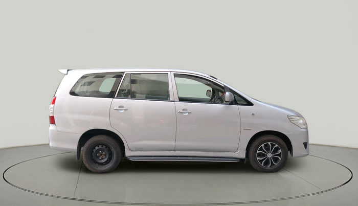 2012 Toyota Innova GX 2.5 8 STR, Diesel, Manual, 1,94,596 km, exterior