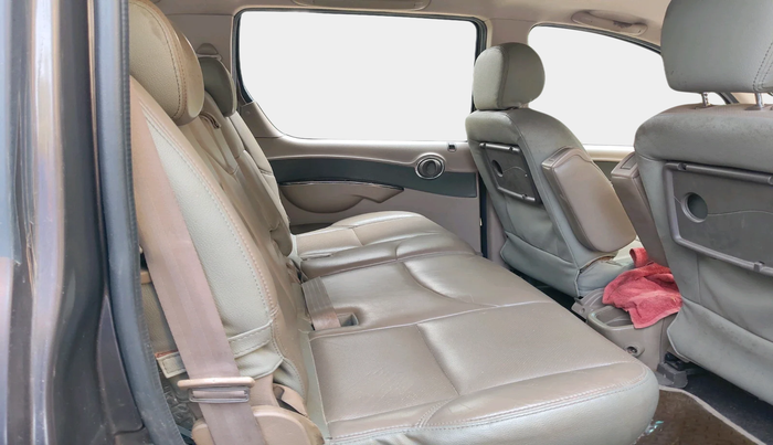 2012 Mahindra Xylo E9, Diesel, Manual, 7,50,000 km, interior