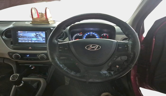 2014 Hyundai Xcent SX 1.2, Petrol, Manual, 50,155 km, interior