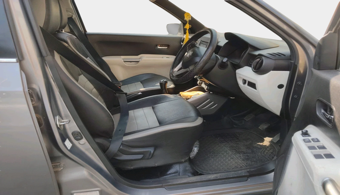 2020 Maruti IGNIS ZETA 1.2, Petrol, Manual, 40,553 km, interior