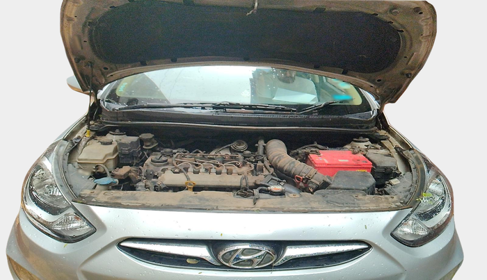2013 Hyundai Verna FLUIDIC 1.6 CRDI SX OPT AT, Diesel, Automatic, 1,67,081 km, exterior