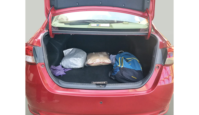 2018 Toyota YARIS J CVT, Petrol, Automatic, 1,08,784 km, exterior