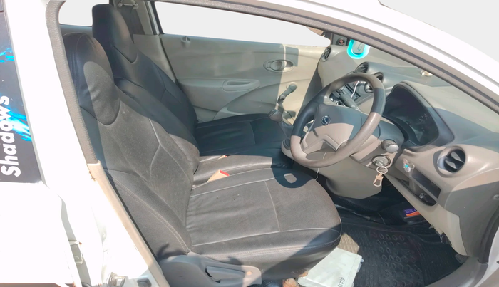 2015 Datsun Go A, Petrol, Manual, 1,28,166 km, interior