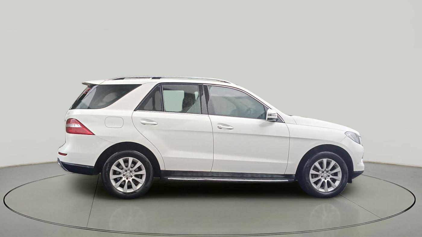 2012 Mercedes Benz Ml Class 250 CDI, Diesel, Automatic, 2,85,886 km, exterior