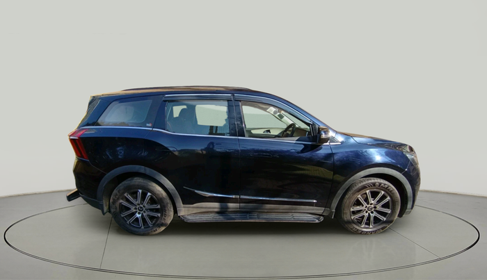 2023 Mahindra XUV700 AX 7 D AT 7 STR, Diesel, Automatic, 13,160 km, exterior