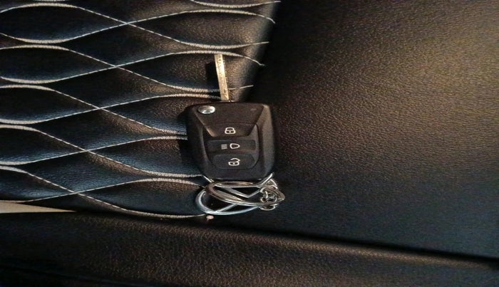 2023 Tata PUNCH ADVENTURE AMT, Petrol, Automatic, 22,421 km, interior