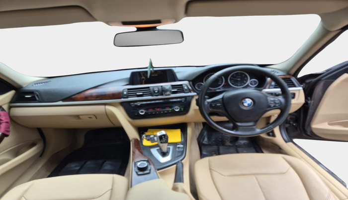 2012 BMW 3 Series 320d, Diesel, Automatic, 69,402 km, interior