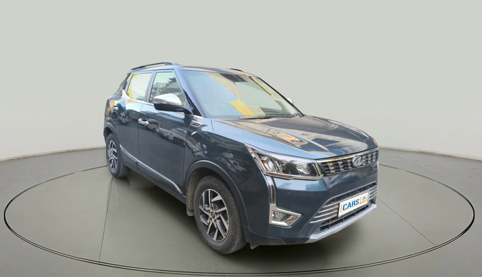 2022 Mahindra XUV300 W8 (O) 1.5 DIESEL AMT, Diesel, Automatic, 82,718 km, exterior