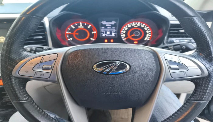 2022 Mahindra XUV300 W8 (O) 1.5 DIESEL AMT, Diesel, Automatic, 82,718 km, interior