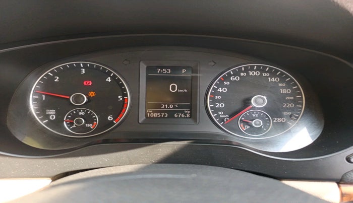 2011 Volkswagen Jetta HIGHLINE TDI AT, Diesel, Automatic, 1,08,573 km, interior