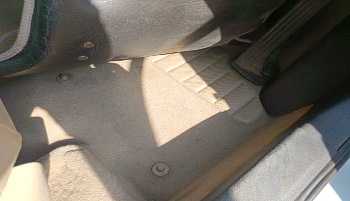 2011 Volkswagen Jetta HIGHLINE TDI AT, Diesel, Automatic, 1,08,573 km, interior