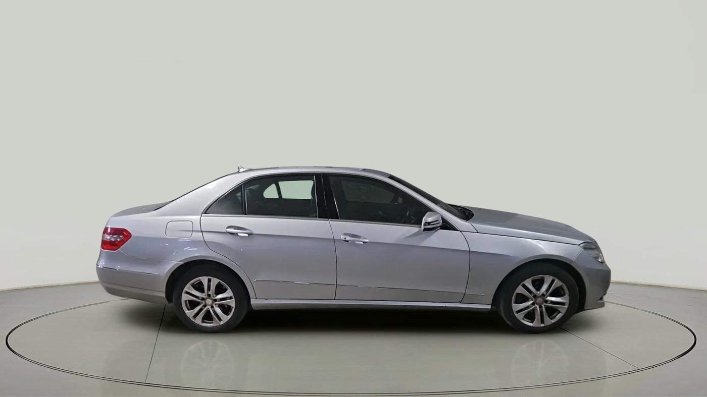 2013 Mercedes Benz E Class E 200 CGI, Petrol, Automatic, 1,05,255 km, exterior