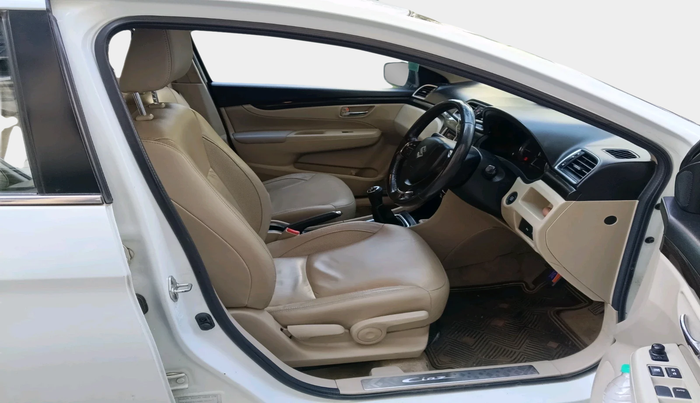 2017 Maruti Ciaz ALPHA 1.4 PETROL, Petrol, Manual, 79,503 km, interior