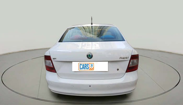 2012 Skoda Rapid ELEGANCE 1.6 MPI MT, Petrol, Manual, 53,343 km, exterior