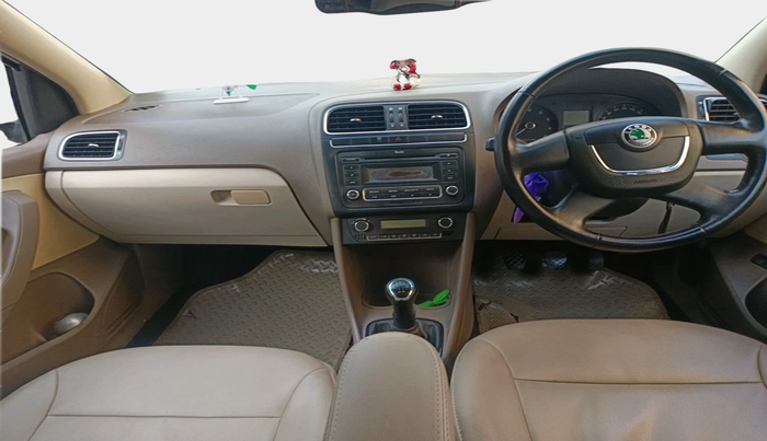 2012 Skoda Rapid ELEGANCE 1.6 MPI MT, Petrol, Manual, 53,343 km, interior