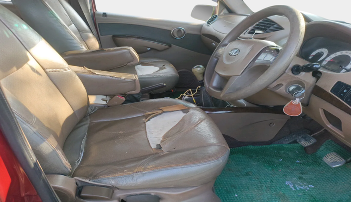 2012 Mahindra Xylo E9, Diesel, Manual, 2,16,011 km, interior