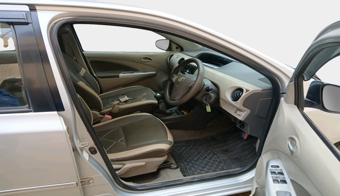 2014 Toyota Etios V, Petrol, Manual, 85,784 km, interior