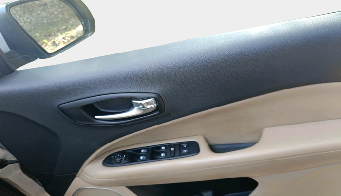 2017 Jeep Compass LONGITUDE (O) 2.0 DIESEL, Diesel, Manual, 80,629 km, interior