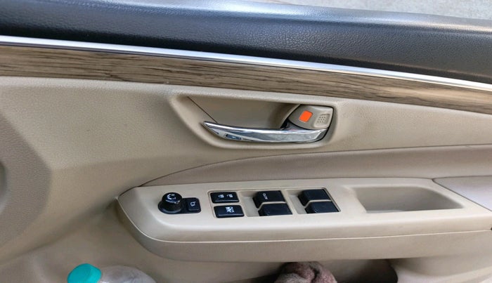 2019 Maruti Ciaz ALPHA  AT 1.5 SHVS PETROL, Petrol, Automatic, 90,775 km, interior