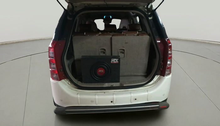 2016 Mahindra XUV500 W6, Diesel, Manual, 1,58,412 km, exterior