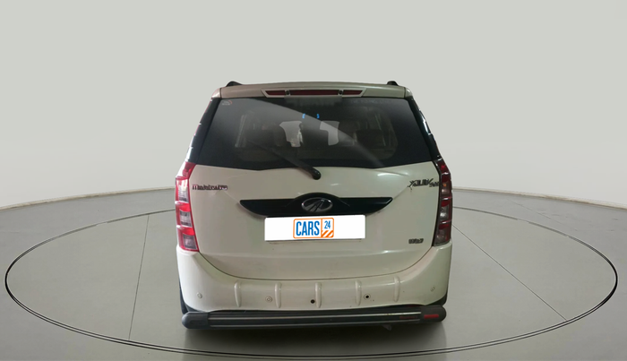 2016 Mahindra XUV500 W6, Diesel, Manual, 1,58,412 km, exterior