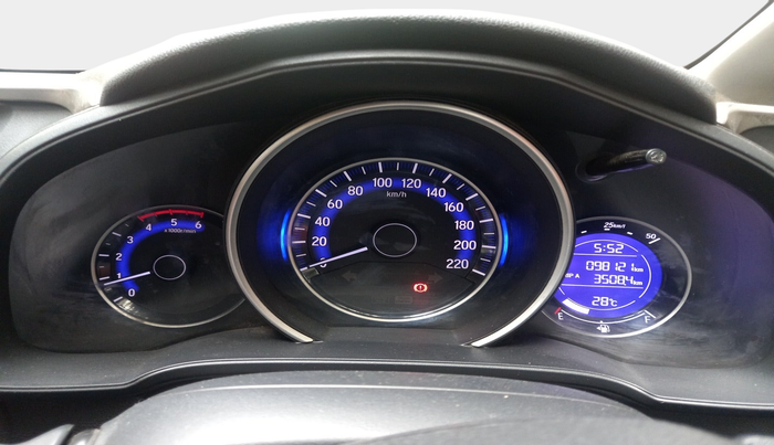 2017 Honda WR-V 1.5L I-DTEC VX MT, Diesel, Manual, 98,121 km, interior