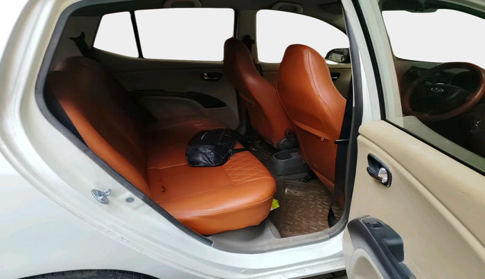 2012 Hyundai i10 MAGNA 1.2, Petrol, Manual, 67,444 km, interior