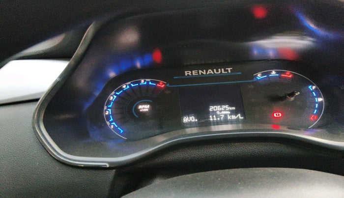 2023 Renault TRIBER RXZ AMT, Petrol, Automatic, 20,625 km, interior