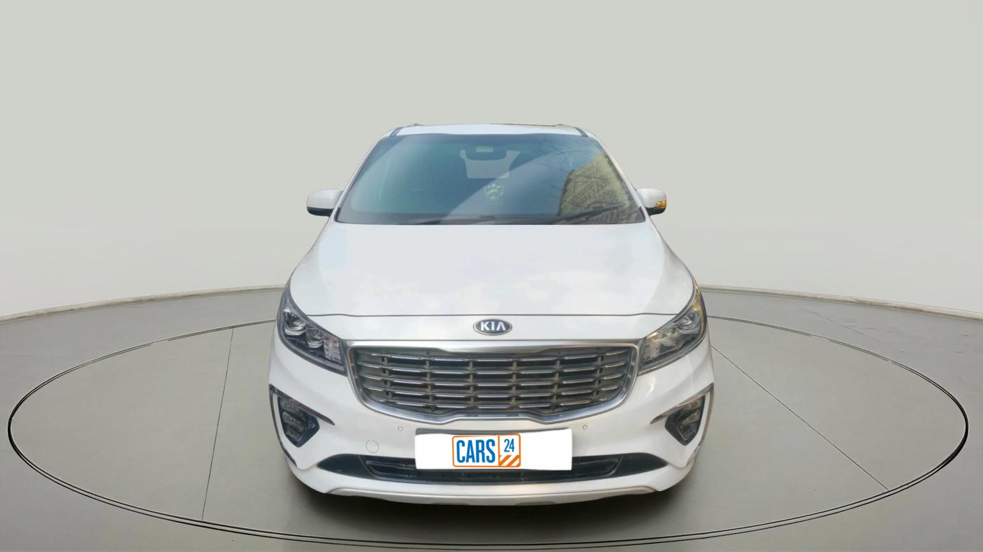 2020 KIA CARNIVAL LIMOUSINE 2.2 7 STR, Diesel, Automatic, 1,34,000 km, exterior