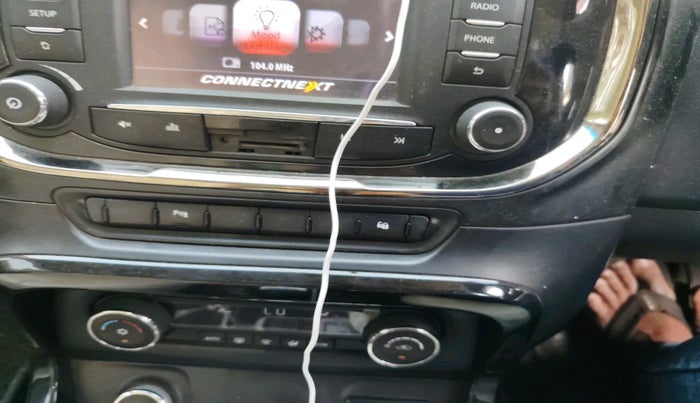 2018 Tata Hexa XTA 4X2 6 STR, Diesel, Automatic, 86,114 km, interior