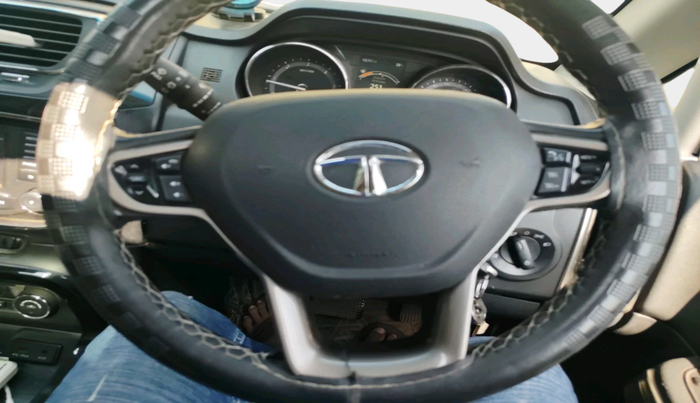 2018 Tata Hexa XTA 4X2 6 STR, Diesel, Automatic, 86,114 km, interior