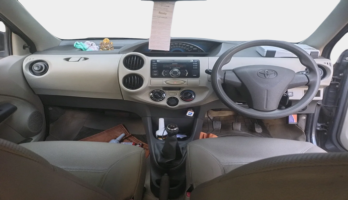 2014 Toyota Etios G, Petrol, Manual, 74,385 km, interior