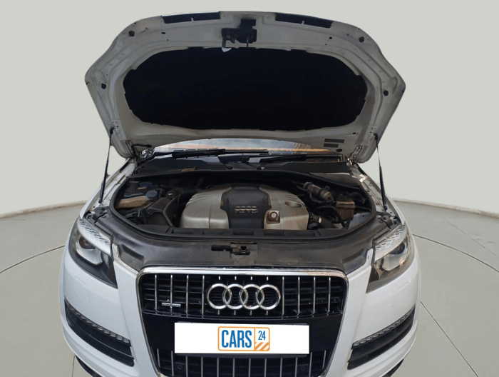 2013 Audi Q7 3.0 TDI QUATTRO, Diesel, Automatic, 1,27,842 km, exterior
