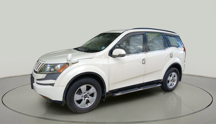 2014 Mahindra XUV500 W8 AWD, Diesel, Manual, 1,11,211 km, exterior