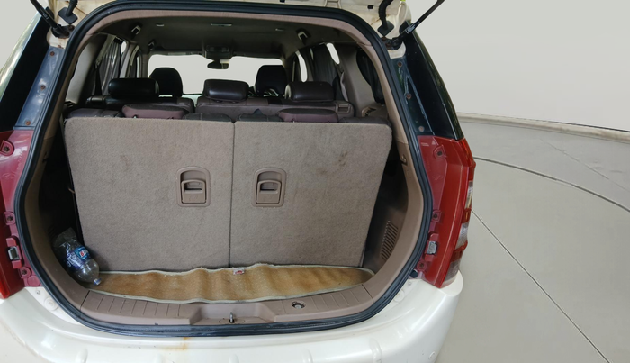 2014 Mahindra XUV500 W8 AWD, Diesel, Manual, 1,11,211 km, exterior