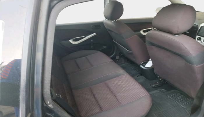 2011 Ford Figo TITANIUM 1.2 PETROL, Petrol, Manual, 78,098 km, interior