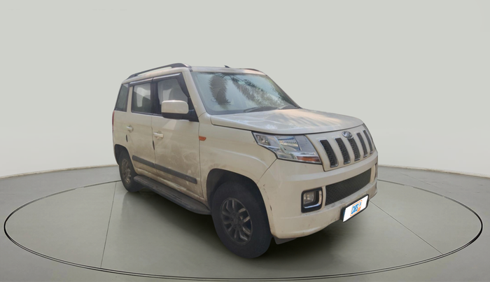 2016 Mahindra TUV300 T8 AMT, Diesel, Automatic, 50,733 km, exterior