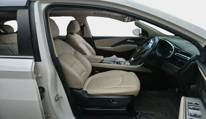 2023 MG HECTOR SAVVY PRO 1.5 TURBO CVT PETROL, Petrol, Automatic, 20,389 km, interior
