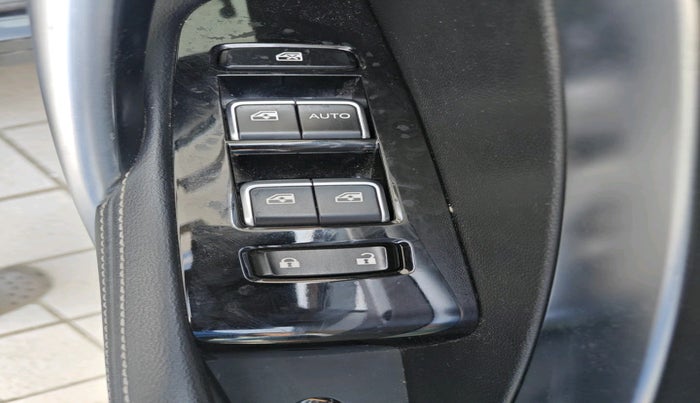 2019 MG HECTOR SMART 1.5 DCT PETROL, Petrol, Automatic, 34,377 km, interior